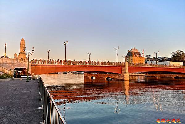 pic pimg tw look2up 1597396599 3167523778 g n jpg