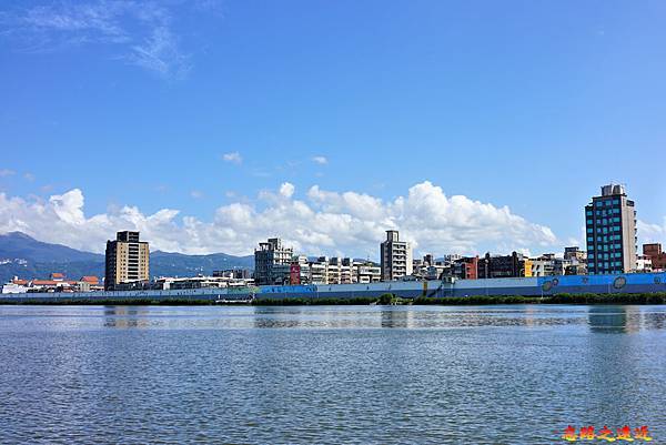 pic pimg tw look2up 1601955572 2947774666 g n jpg