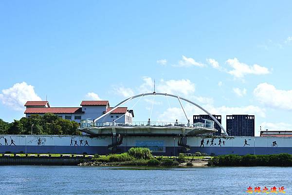 pic pimg tw look2up 1601955573 1200121023 g n jpg