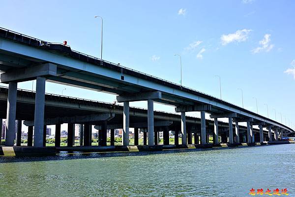 pic pimg tw look2up 1601955574 2714451992 g n jpg