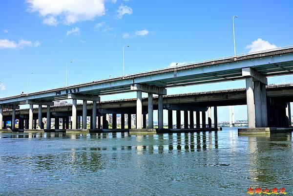 pic pimg tw look2up 1601955574 3496204687 g n jpg