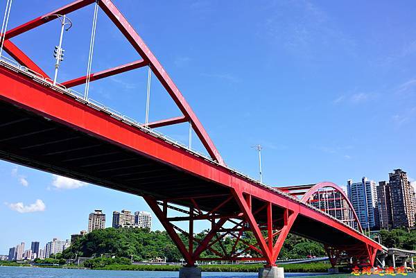 pic pimg tw look2up 1601955576 304048684 g n jpg