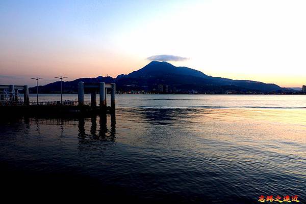 pic pimg tw look2up 1604390361 138099257 g n jpg