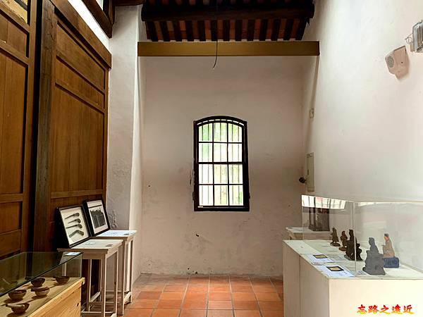 pic pimg tw look2up 1610683009 2047370091 g n jpg