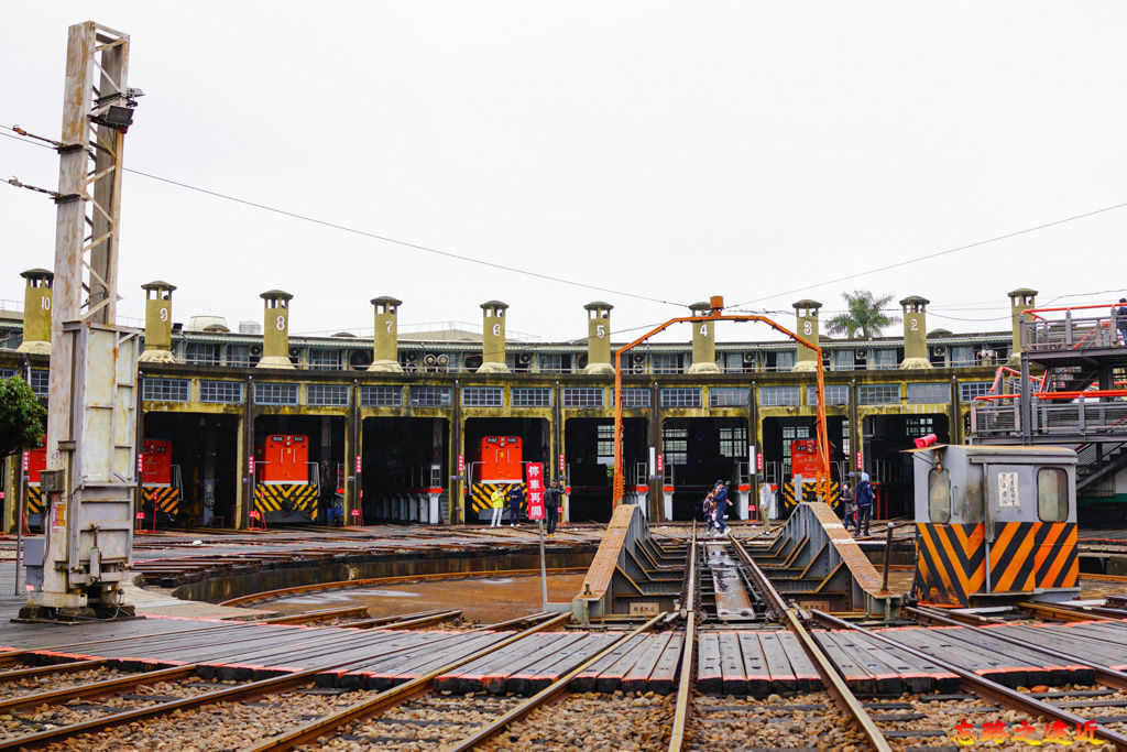 pic pimg tw look2up 1615369062 3213981988 g jpg