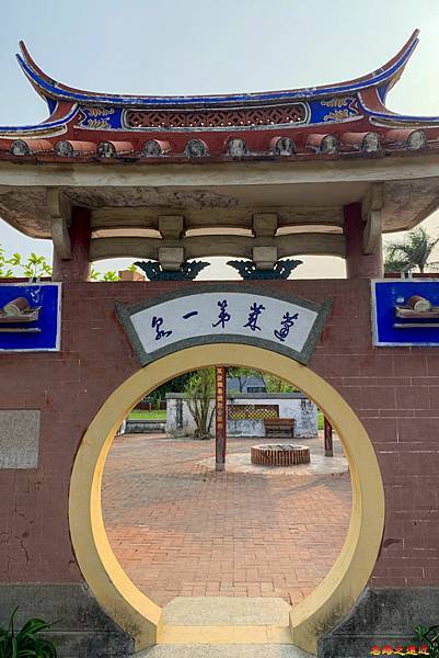 pic pimg tw look2up 1617680584 2121435953 g n jpg