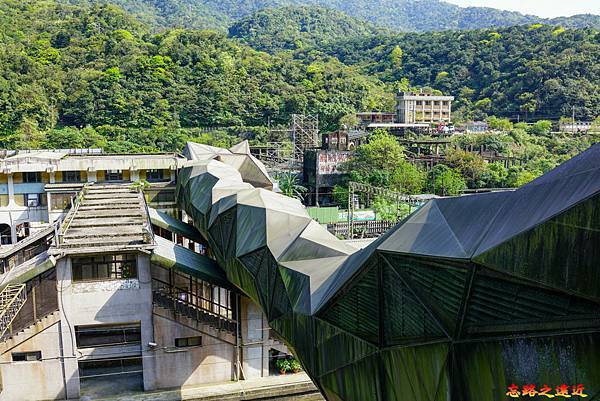 pic pimg tw look2up 1618455965 2529416339 g n jpg