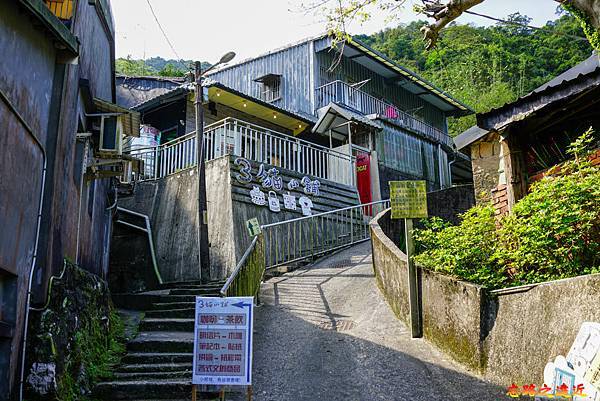 pic pimg tw look2up 1618455969 3675230281 g n jpg