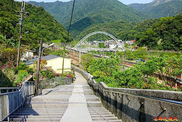 pic pimg tw look2up 1618455973 2012565832 g n jpg