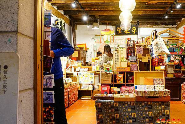 pic pimg tw look2up 1619332006 2167300322 g n jpg