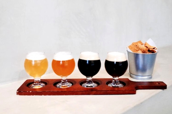 pic pimg tw look2up 1619581825 3522084801 g jpg