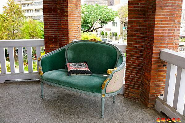 pic pimg tw look2up 1619775471 1118919988 g n jpg