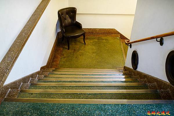 pic pimg tw look2up 1621570041 2546432472 g n jpg