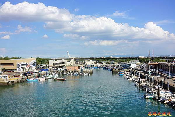 pic pimg tw look2up 1634008501 2192753932 g n jpg