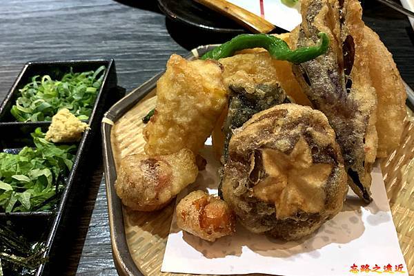 pic pimg tw look2up 1641271001 2019673895 g n jpg