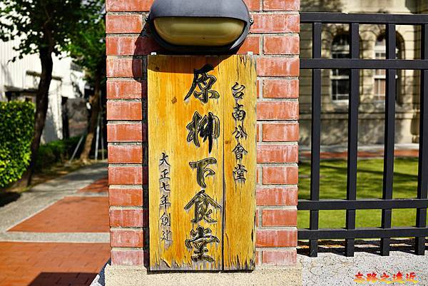 pic pimg tw look2up 1655785196 4018262640 g n jpg