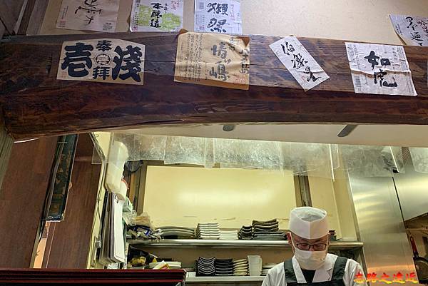 pic pimg tw look2up 1682393786 3386085011 g n jpg