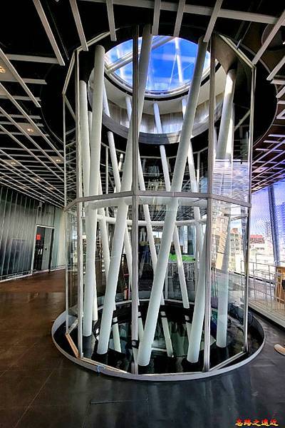 pic pimg tw look2up 1688715029 4102268439 g n jpg