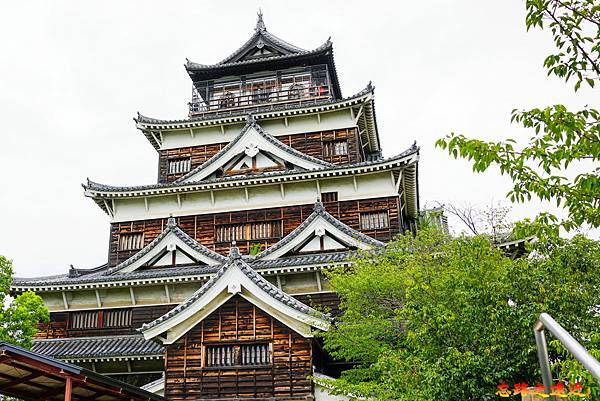 pic pimg tw look2up 1702182422 1561568947 g n jpg