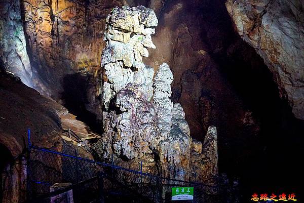 【山陽.山口】日本特別紀念物 「秋芳洞」-欣賞億萬年石灰岩鐘乳石,感受大自然的鬼斧神工。 37 pic pimg tw look2up 1709266256 446535396 g n jpg