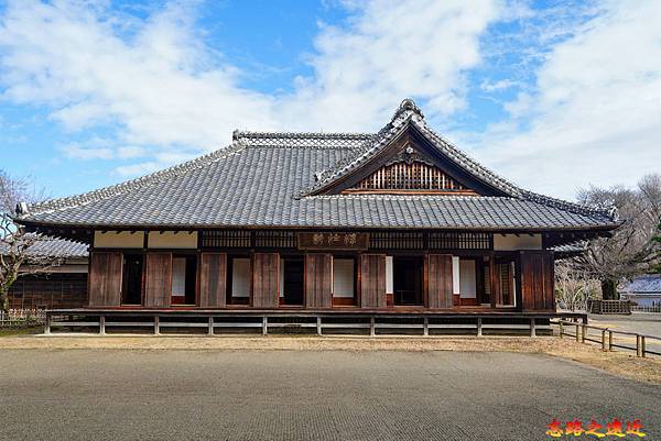 pic pimg tw look2up 1714970514 1351800697 g n jpg