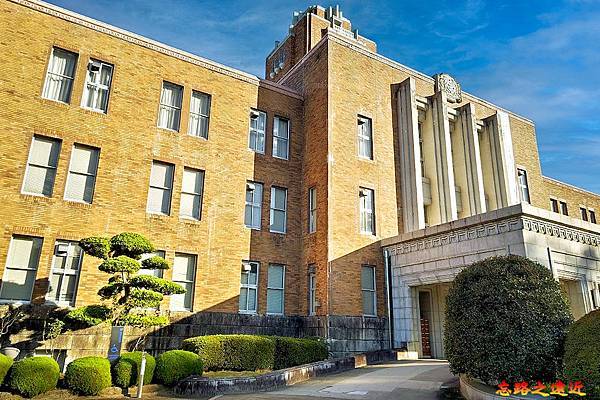 pic pimg tw look2up 1714979273 931767216 g n jpg