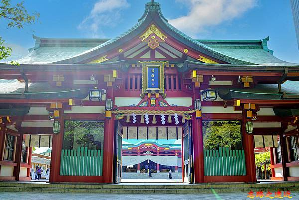 pic pimg tw look2up 1716179170 2241784704 g n jpg