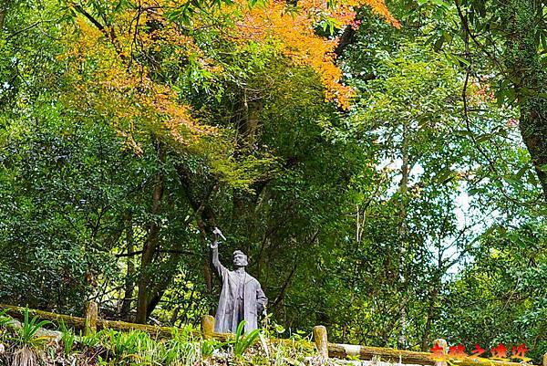 【關西.大阪】賞楓景點~~箕面公園楓紅之旅 超詳細介紹 (京阪箕面站-瀧安寺-箕面大瀧-1目千本) 32 pic pimg tw look2up 1724401649 255612541 g n jpg